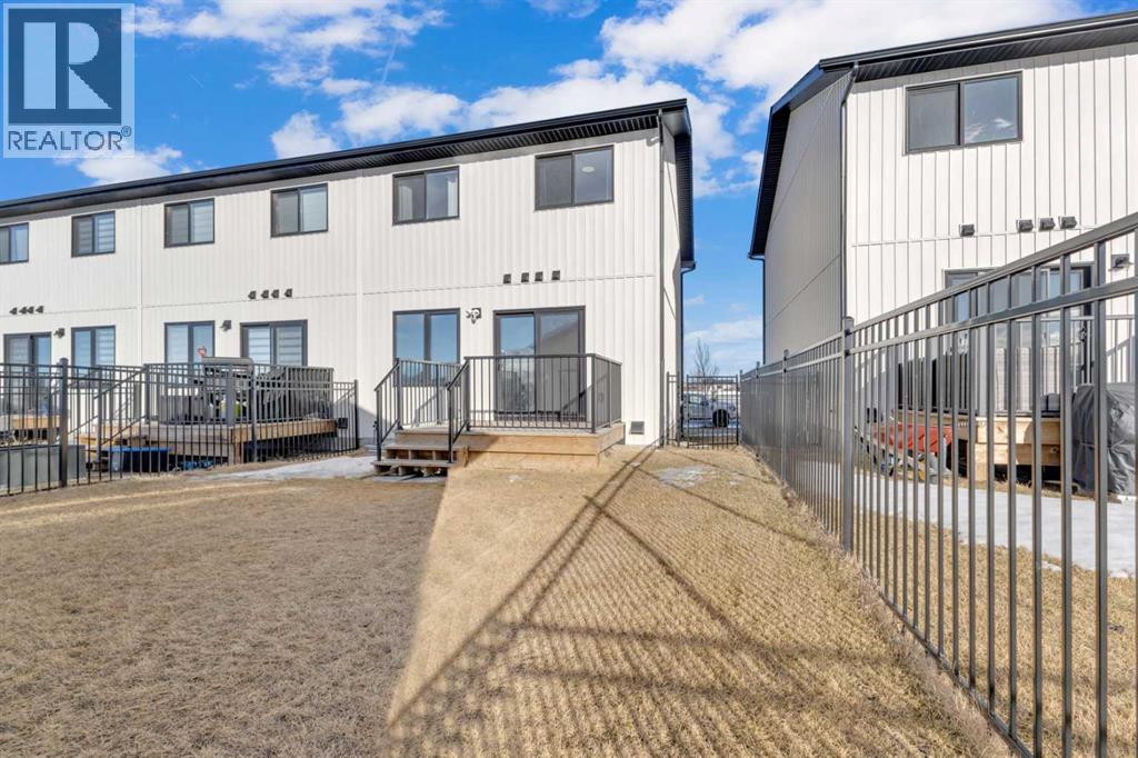 24 Station Drive, Sylvan Lake, Alberta  T4S 0W7 - Photo 21 - A2295171