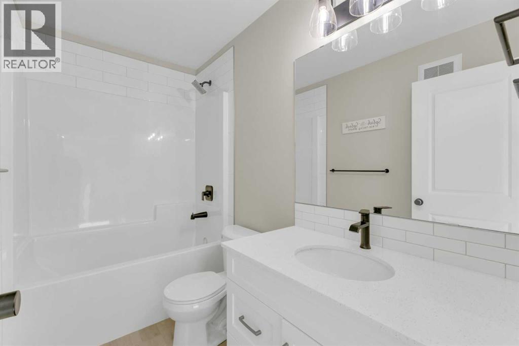 24 Station Drive, Sylvan Lake, Alberta  T4S 0W7 - Photo 18 - A2295171