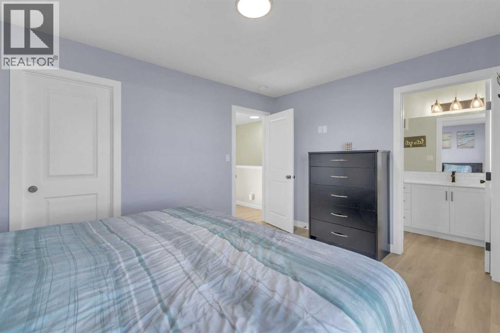 24 Station Drive, Sylvan Lake, Alberta  T4S 0W7 - Photo 13 - A2295171