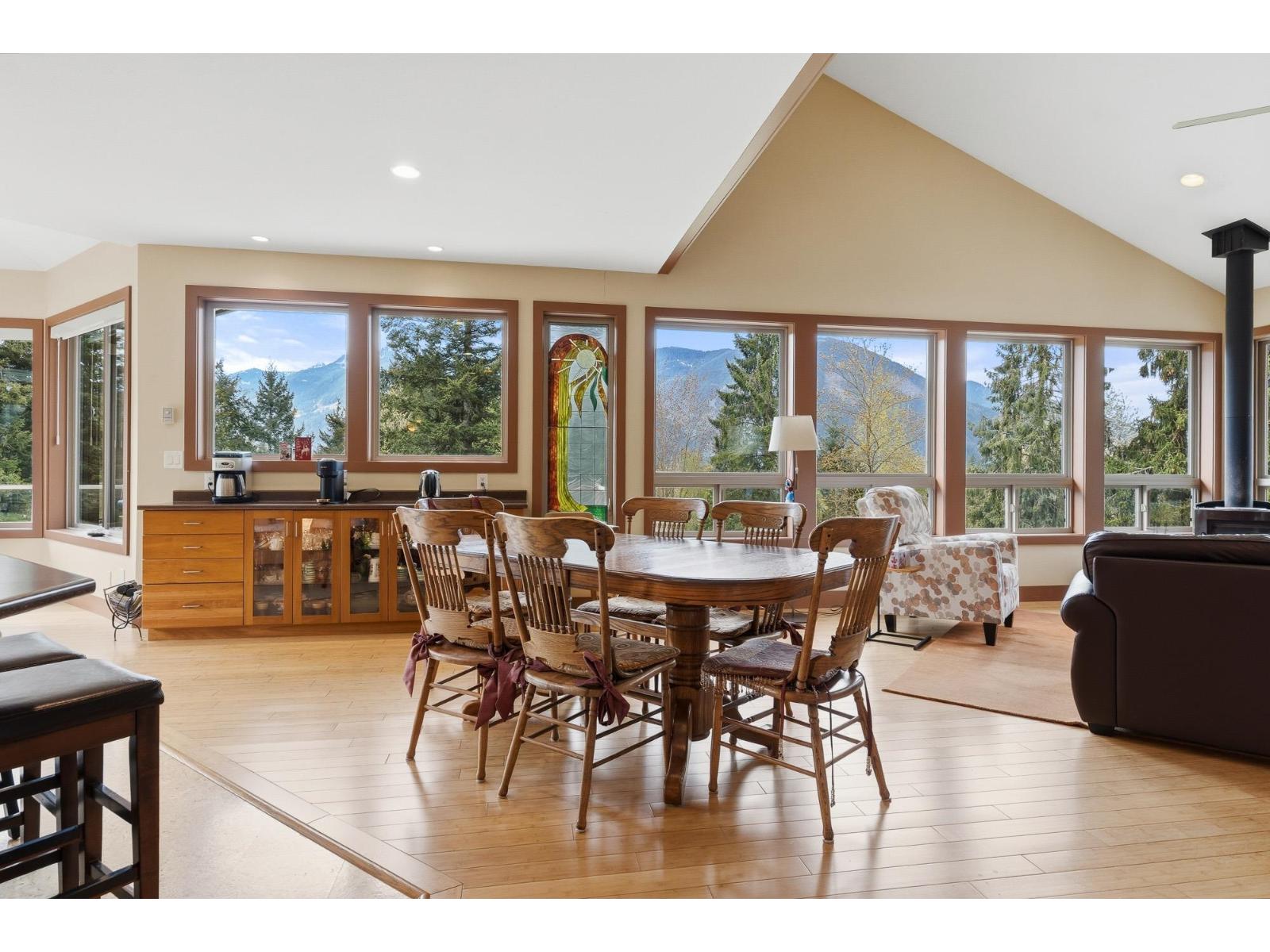 49635 Elk View Road, Ryder Lake, Ryder Lake, British Columbia  V4Z 1G5 - Photo 13 - R3114998