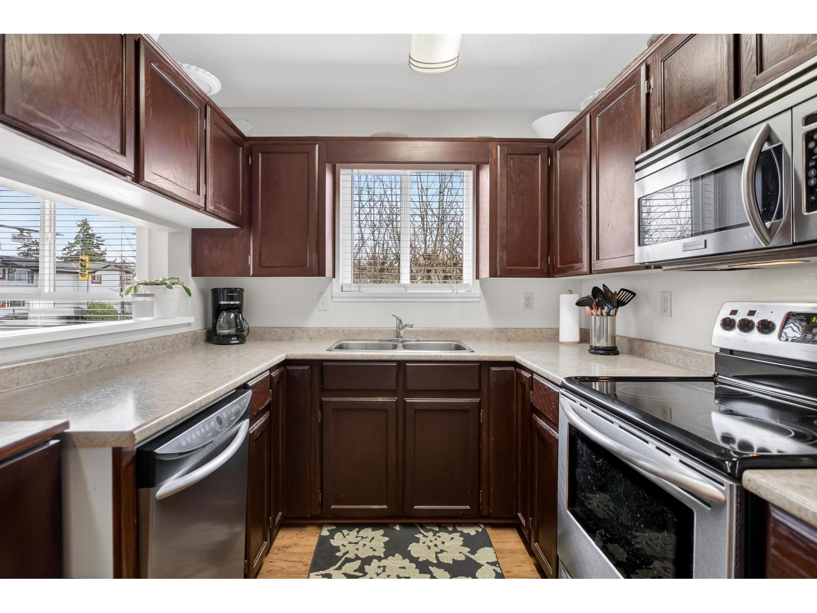 205 15035 Thrift Avenue, White Rock, British Columbia  V4B 2K2 - Photo 13 - R3114683