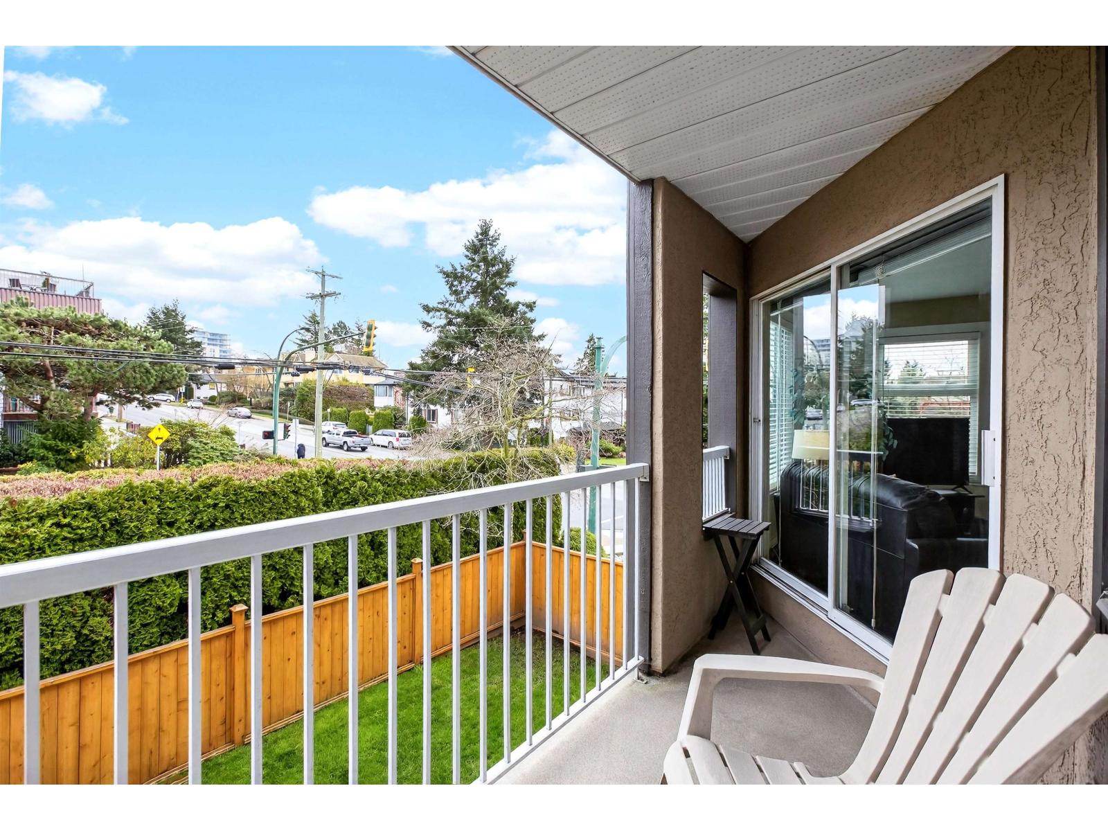 205 15035 Thrift Avenue, White Rock, British Columbia  V4B 2K2 - Photo 26 - R3114683