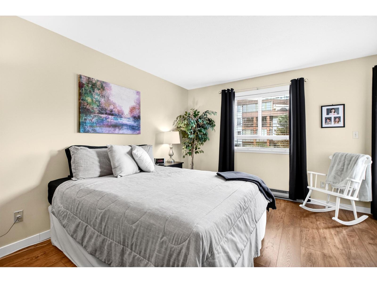 205 15035 Thrift Avenue, White Rock, British Columbia  V4B 2K2 - Photo 17 - R3114683