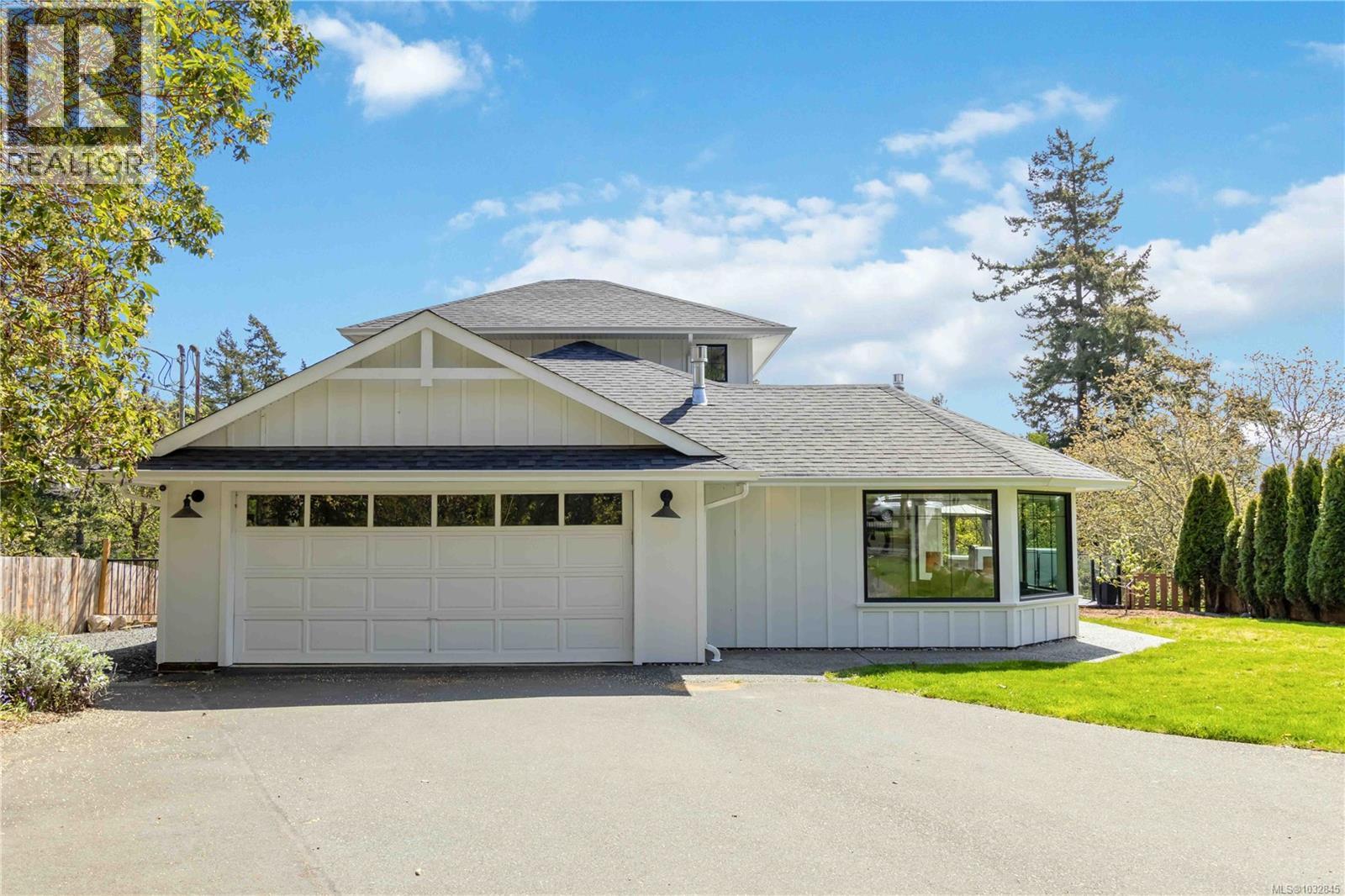 77 View Royal Ave, View Royal, British Columbia  V9B 1A6 - Photo 3 - 1032845