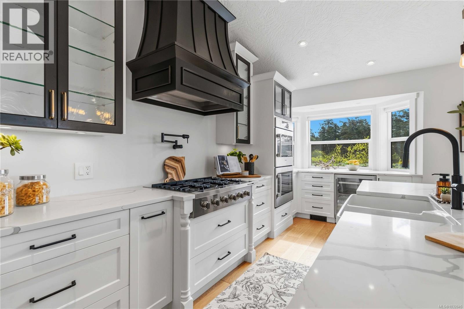 77 View Royal Ave, View Royal, British Columbia  V9B 1A6 - Photo 16 - 1032845