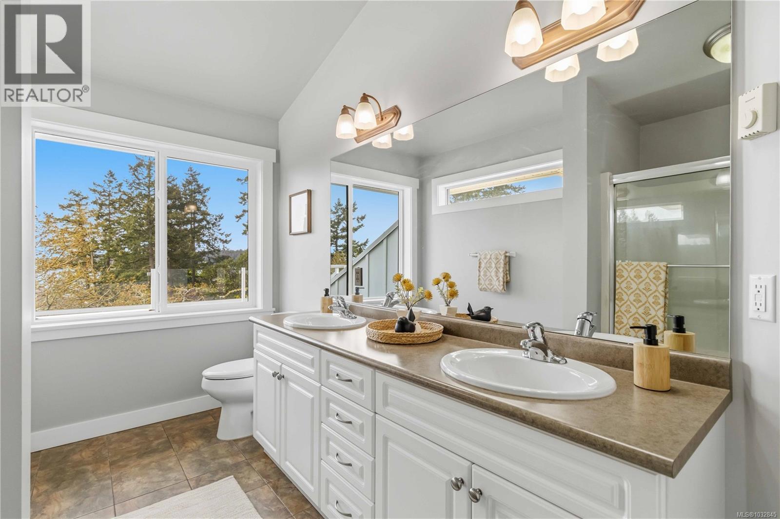 77 View Royal Ave, View Royal, British Columbia  V9B 1A6 - Photo 29 - 1032845