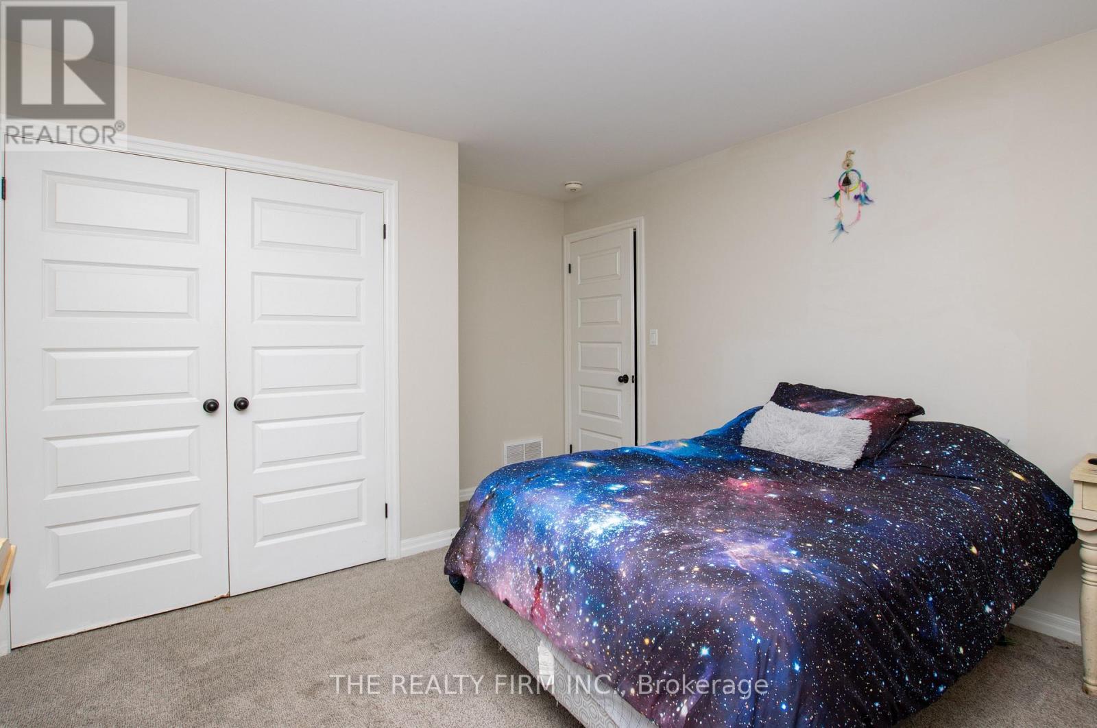 279 Oak Street, Lucan Biddulph, Ontario  N0M 2J0 - Photo 24 - X13036696