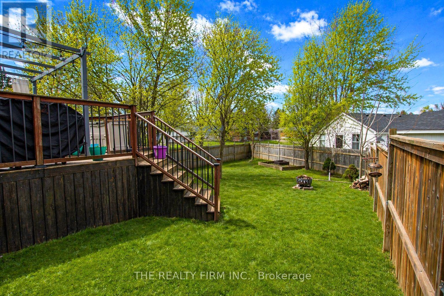 279 Oak Street, Lucan Biddulph, Ontario  N0M 2J0 - Photo 34 - X13036696