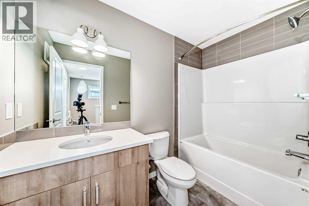 1314 Mahogany Boulevard SE, Calgary, Alberta  T3M 4E3 - Photo 37 - A2293492