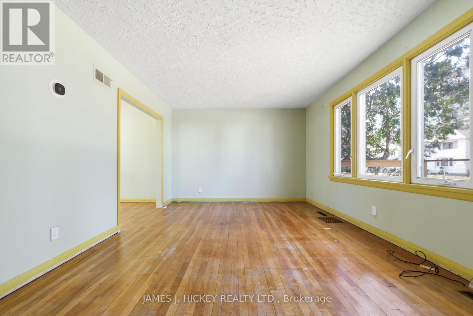 34 Faraday Crescent, Deep River, Ontario  K0J 1P0 - Photo 4 - X13036804