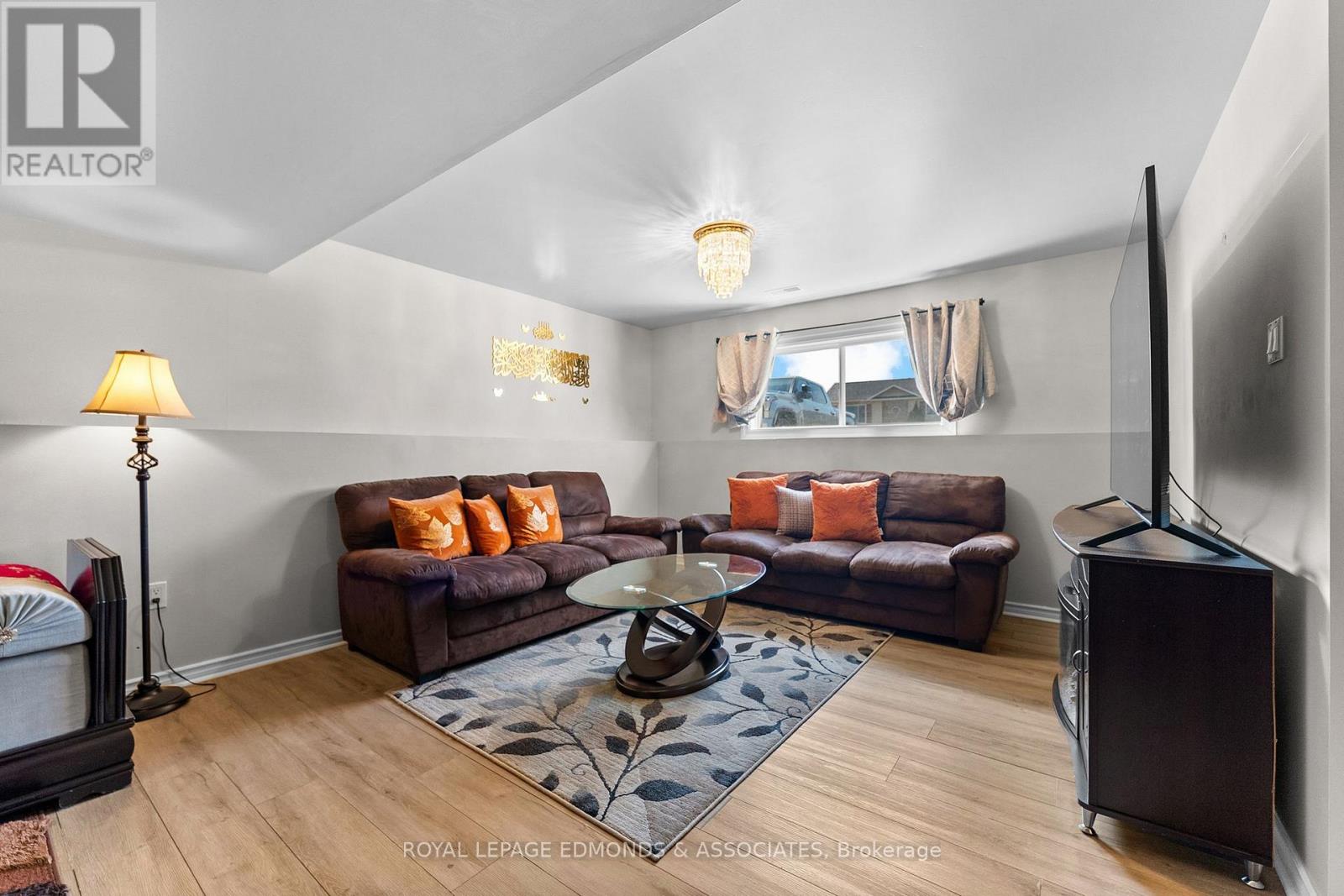 8 Gerald Avenue, Petawawa, Ontario  K8H 2Y3 - Photo 25 - X13036814