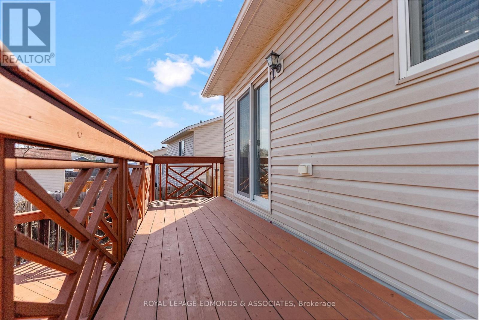 8 Gerald Avenue, Petawawa, Ontario  K8H 2Y3 - Photo 36 - X13036814