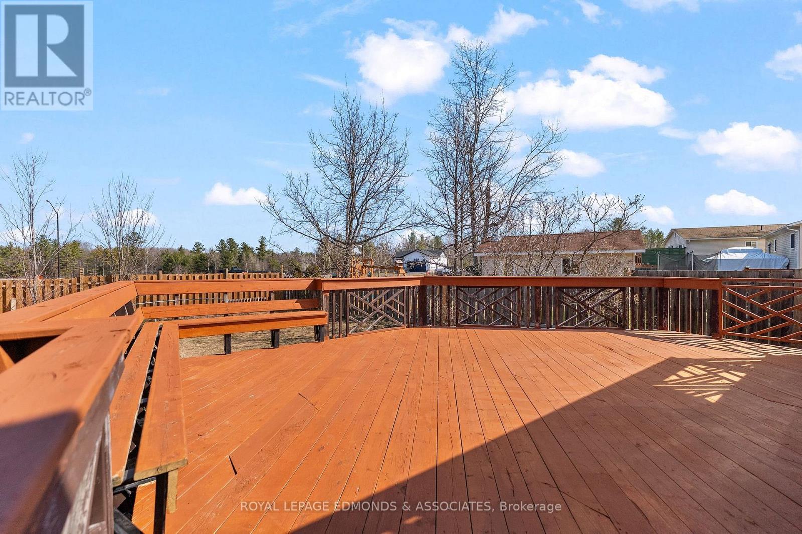 8 Gerald Avenue, Petawawa, Ontario  K8H 2Y3 - Photo 39 - X13036814