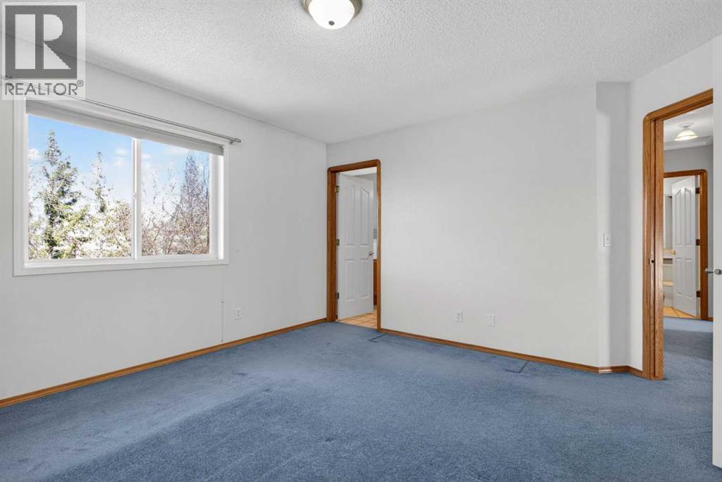 416 Douglas Glen Close SE, Calgary, Alberta  T2Z 3A4 - Photo 19 - A2302986