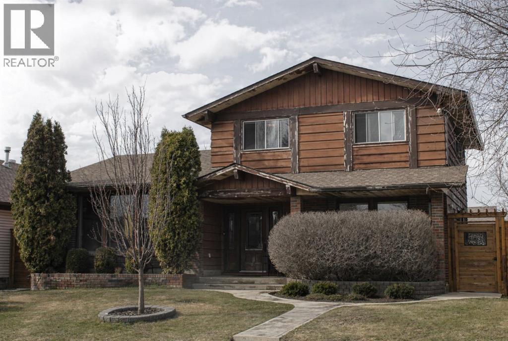 131 Templewood Road Ne, Calgary, Alberta  T1Y 4B1 - Photo 1 - A2304462
