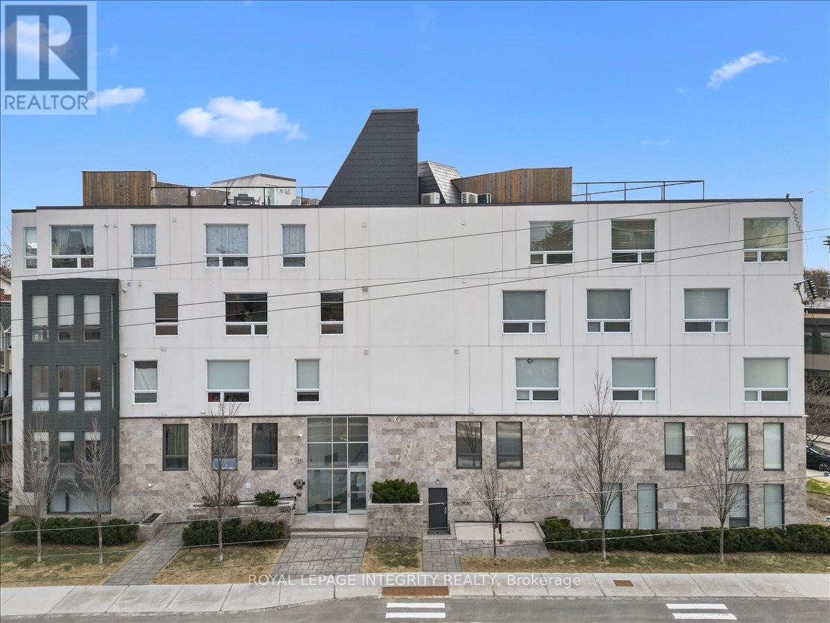 204 - 150 GREENFIELD AVENUE, Ottawa, Ontario