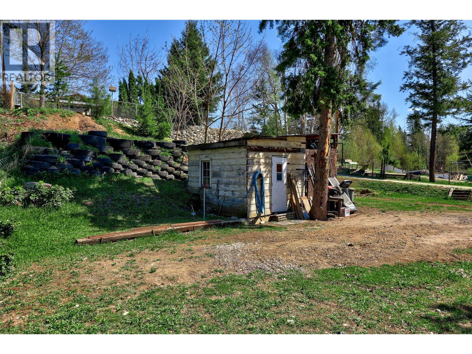 1029 Raft River Road, Clearwater, British Columbia  V0E 1N1 - Photo 32 - 10371243