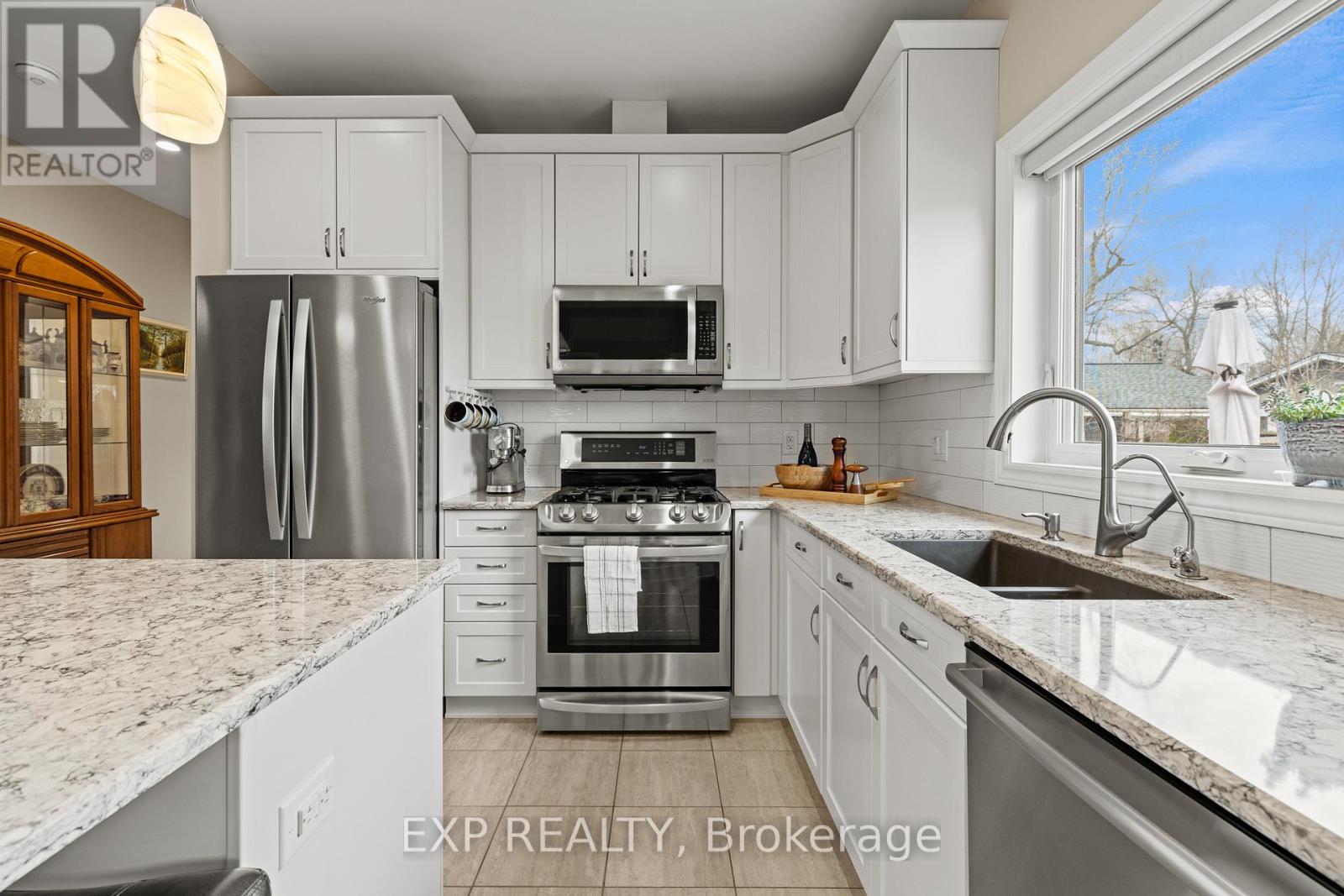 226 Westwood Avenue, Fort Erie, Ontario  L0S 1B0 - Photo 9 - X13036656