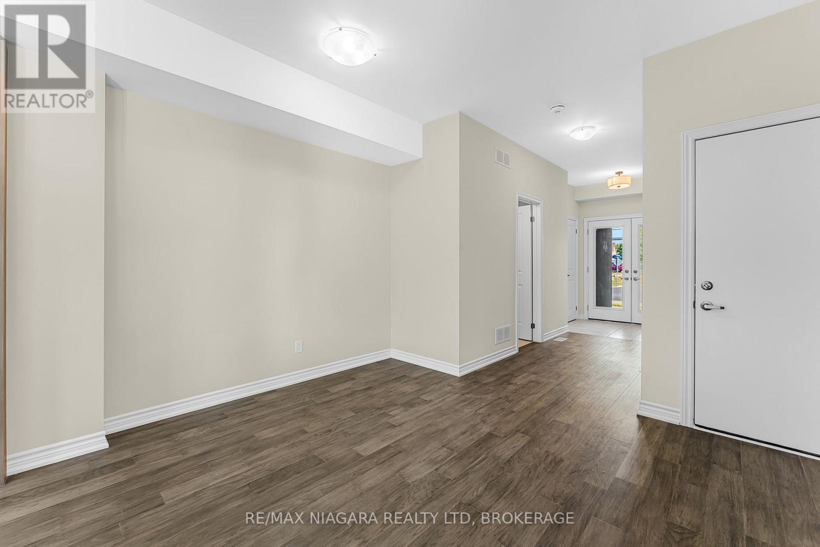 3221 Dominion Road, Fort Erie, Ontario  L0S 1N0 - Photo 10 - X13036730