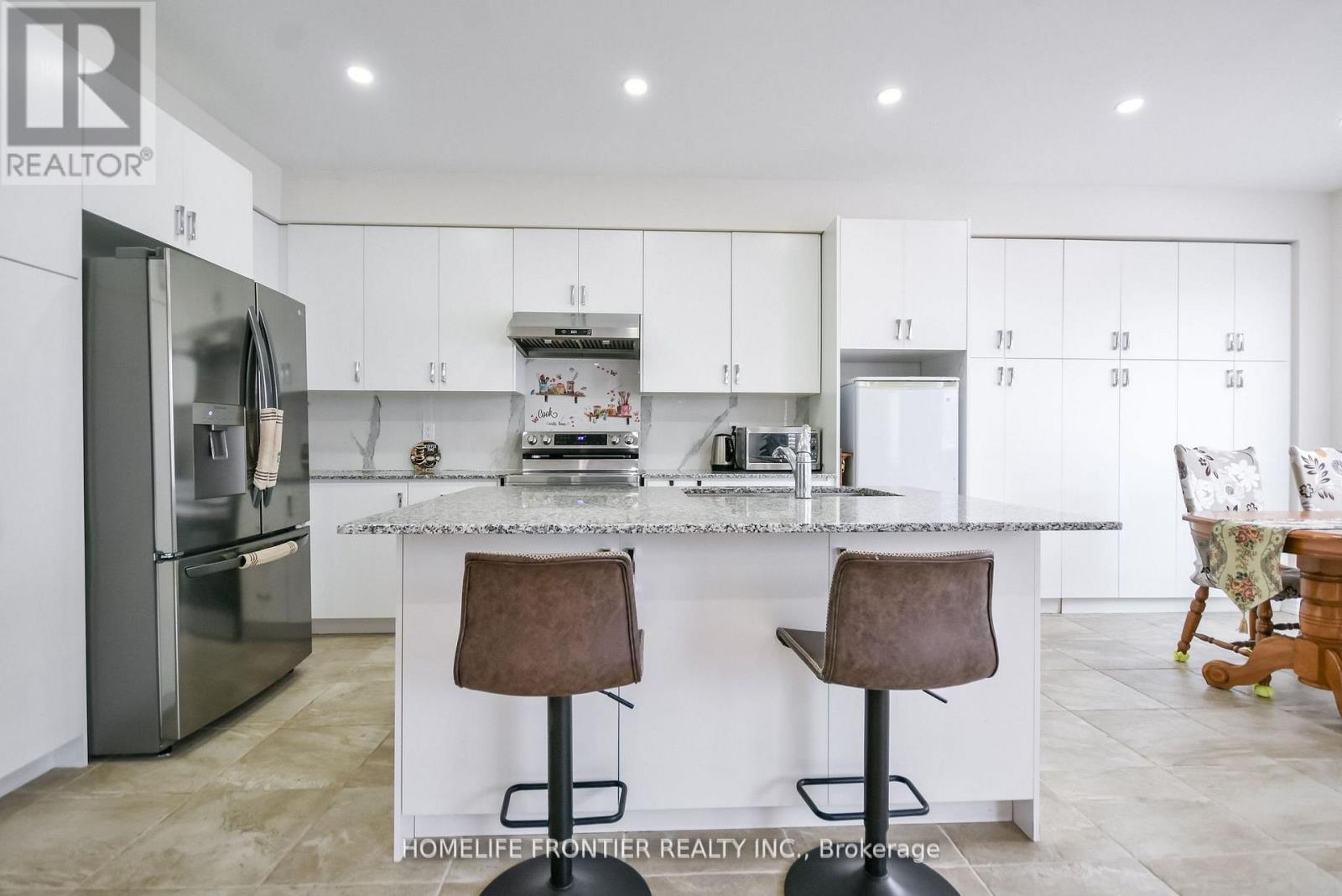 27 Bannister Road Se, Barrie, Ontario  L9J 0L5 - Photo 19 - S13024732