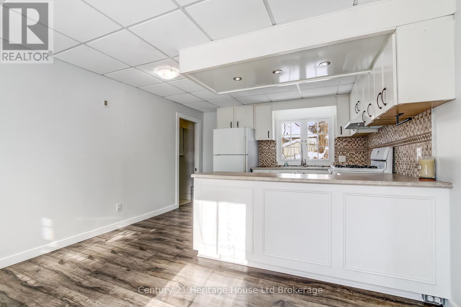 152 Charles Street E, Ingersoll, Ontario  N5C 1K2 - Photo 8 - X13036740