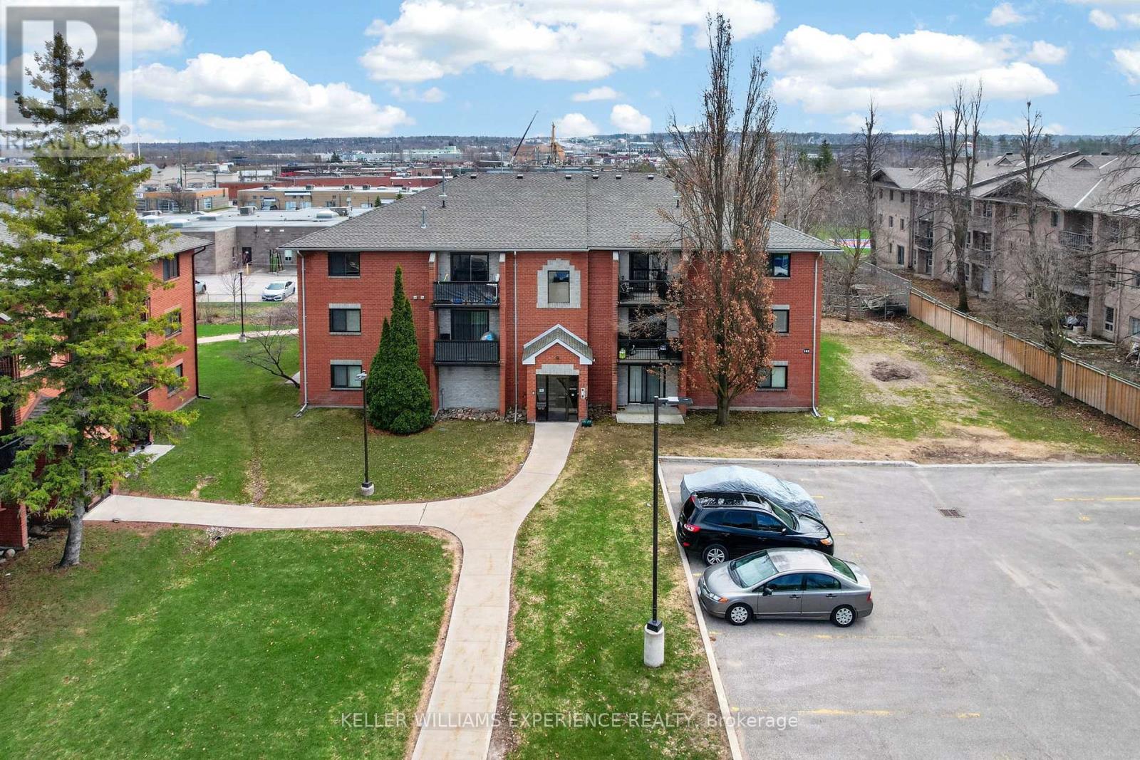 C4 - 183 Edgehill Drive, Barrie, Ontario  L4N 1L9 - Photo 32 - S13035792