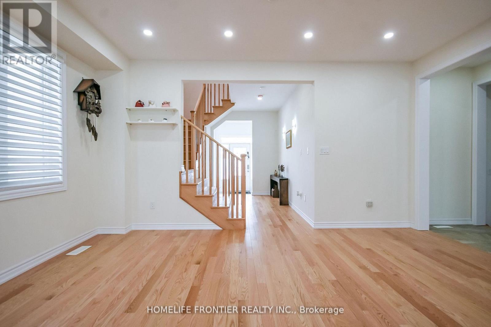 27 Bannister Road Se, Barrie, Ontario  L9J 0L5 - Photo 18 - S13024732