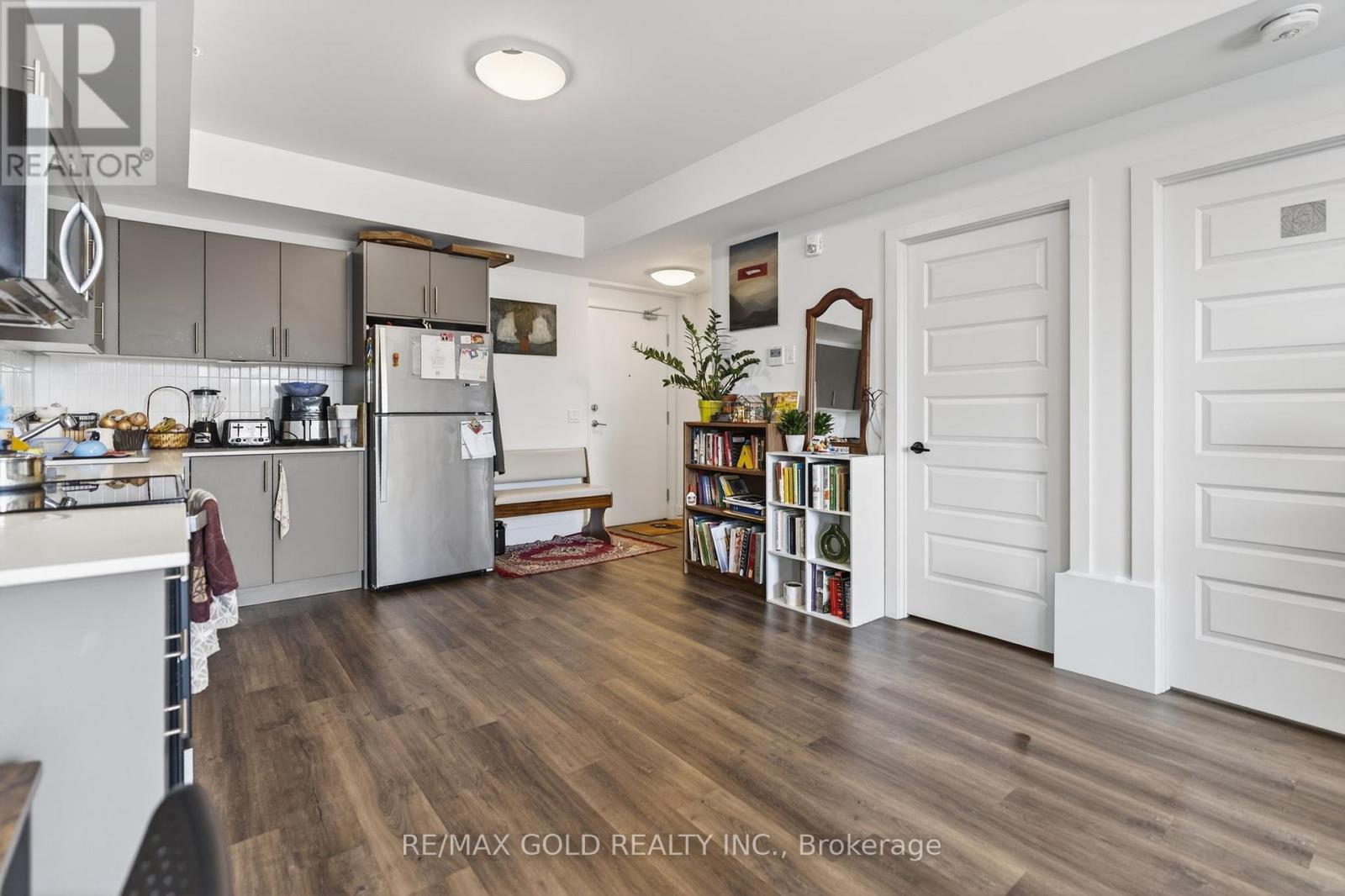 306 - 103 Roger Street, Waterloo, Ontario  N2J 0G2 - Photo 8 - X12793288