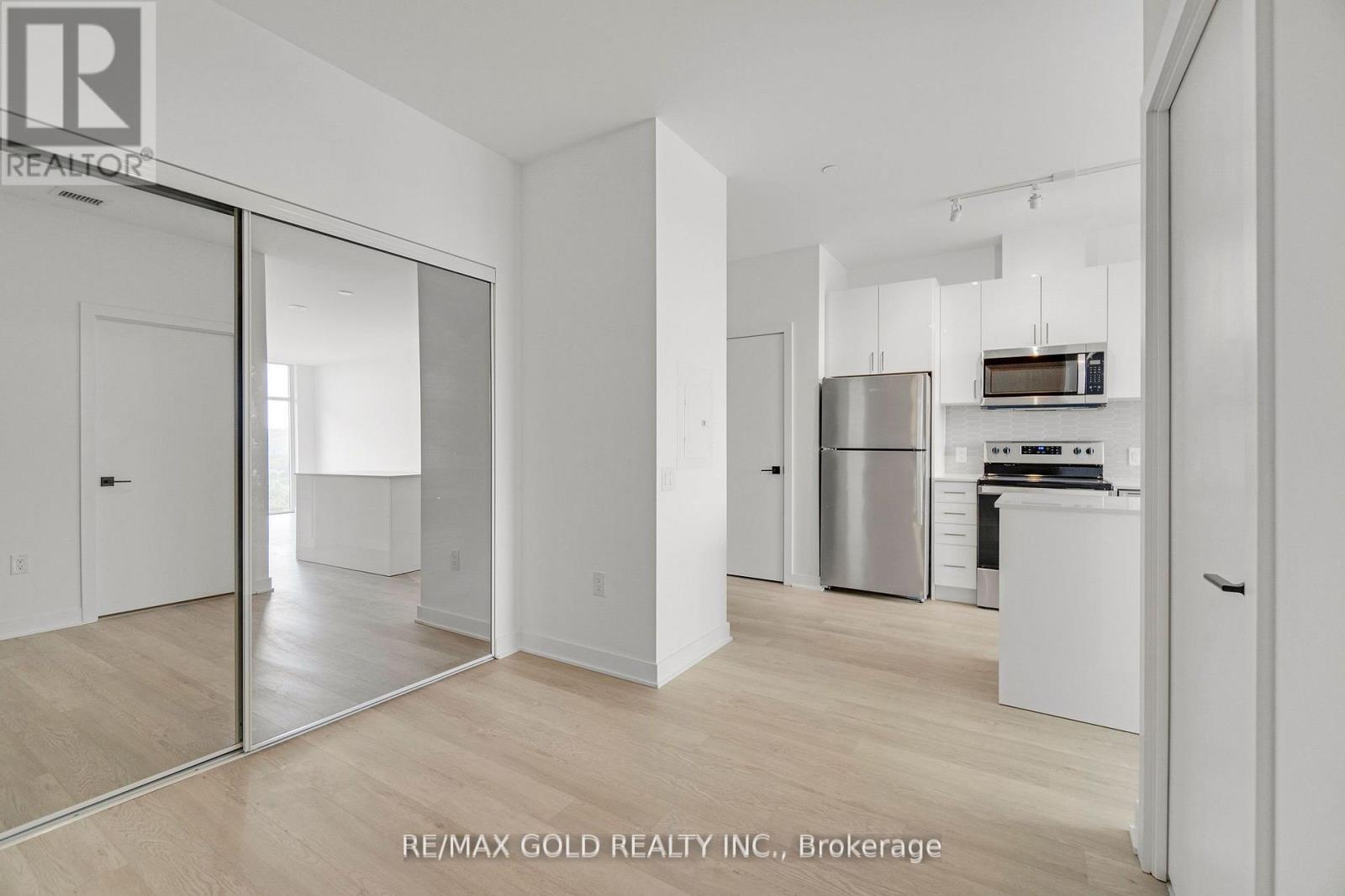 803 - 2782 Barton Street E, Hamilton, Ontario  L8E 0L3 - Photo 24 - X12950522