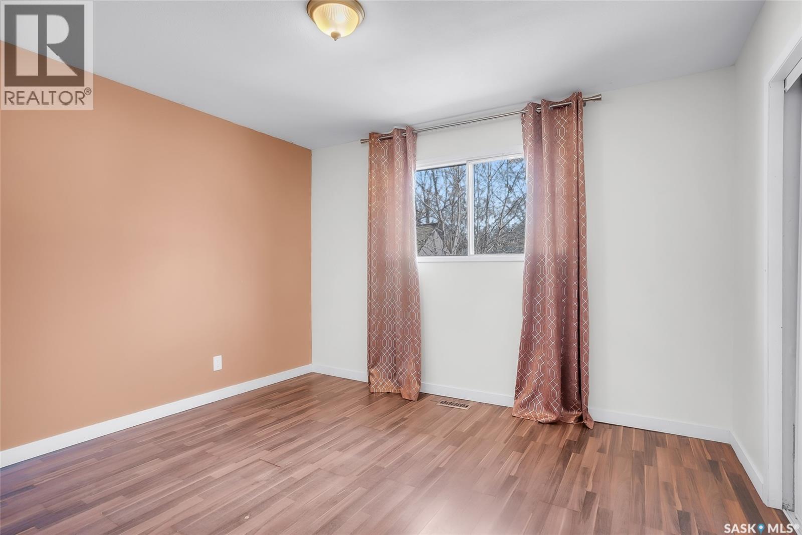 122 Clancy Drive, Saskatoon, Saskatchewan  S7M 4L2 - Photo 18 - SK033750