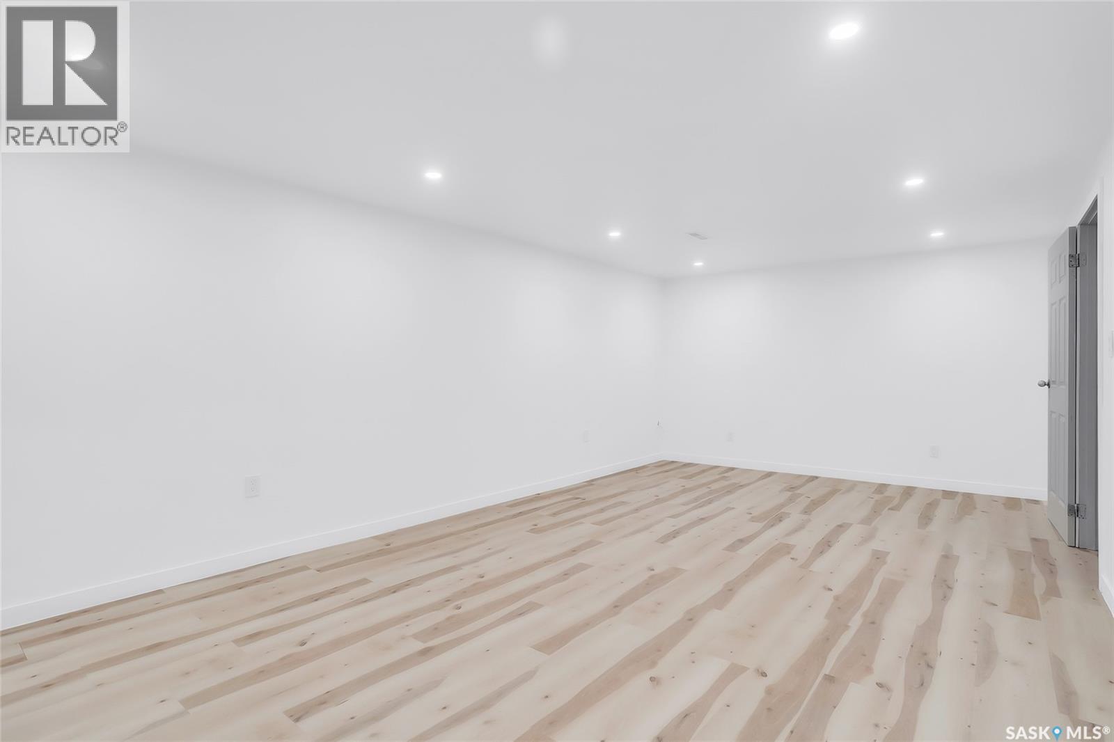 122 Clancy Drive, Saskatoon, Saskatchewan  S7M 4L2 - Photo 20 - SK033750