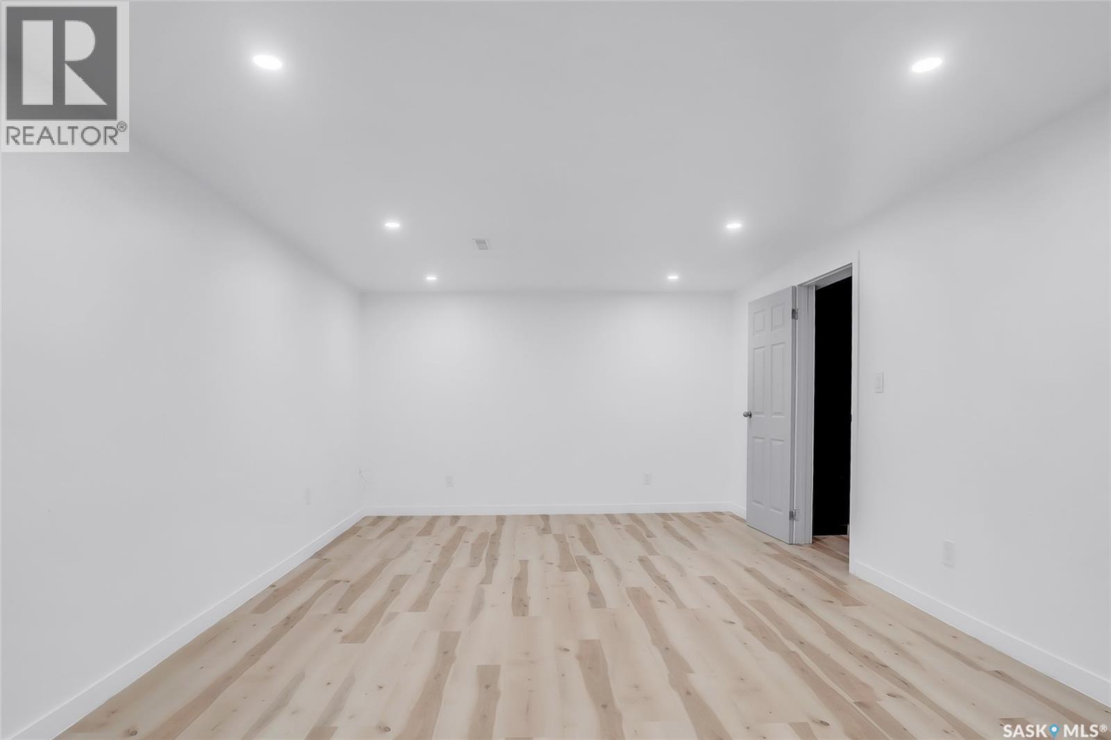 122 Clancy Drive, Saskatoon, Saskatchewan  S7M 4L2 - Photo 22 - SK033750