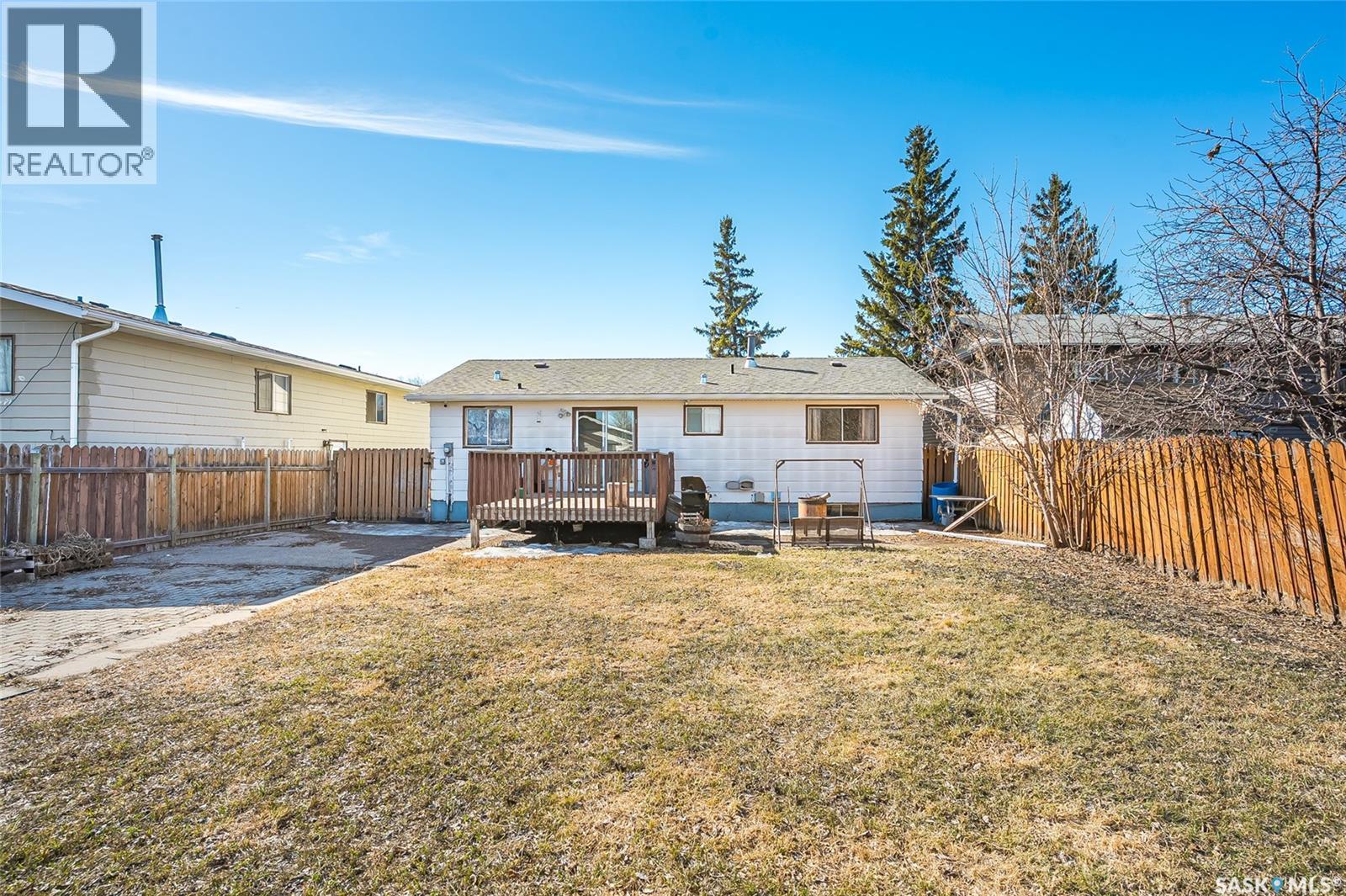 122 Clancy Drive, Saskatoon, Saskatchewan  S7M 4L2 - Photo 38 - SK033750