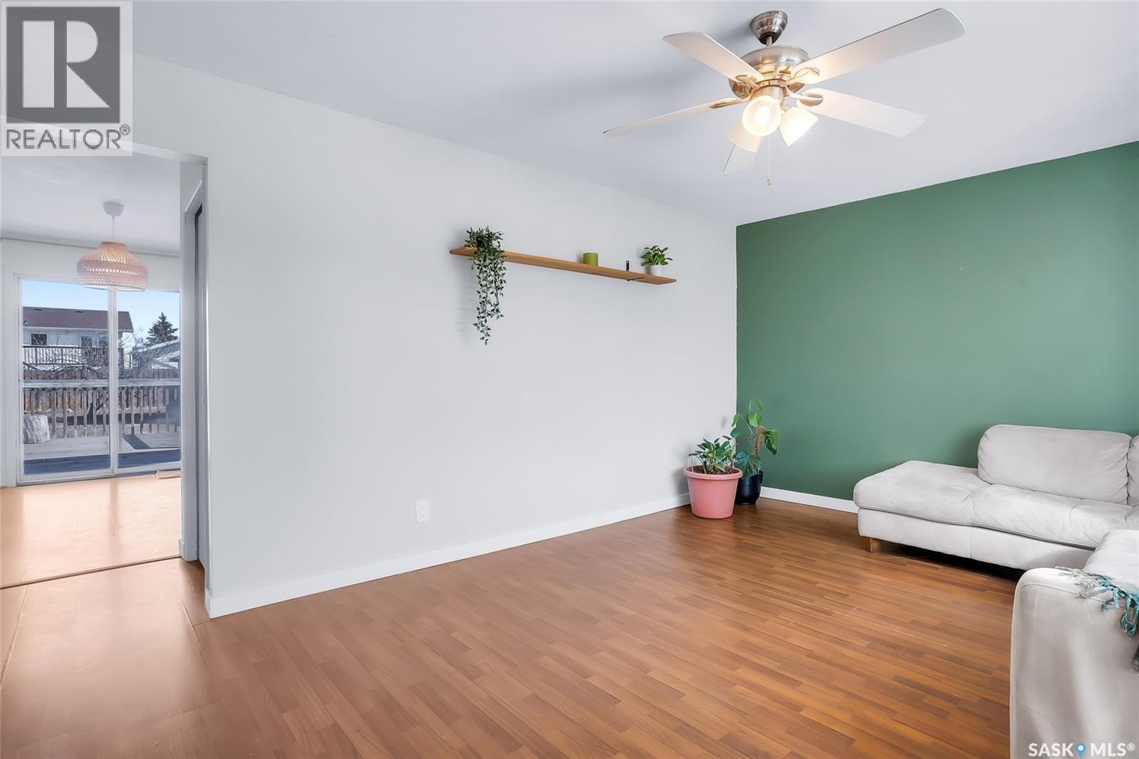 122 Clancy Drive, Saskatoon, Saskatchewan  S7M 4L2 - Photo 5 - SK033750