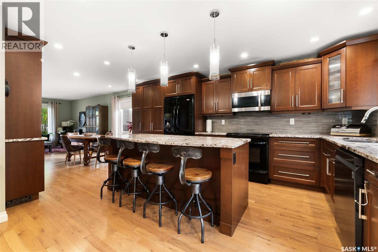 4834 Queen Street, Regina, Saskatchewan  S4S 6V8 - Photo 8 - SK033738