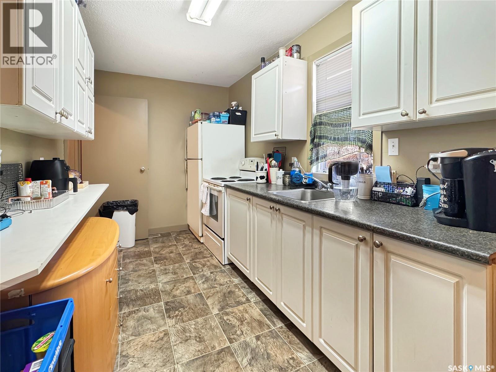 1442 111th Street, North Battleford, Saskatchewan  S9A 2K6 - Photo 15 - SK033728