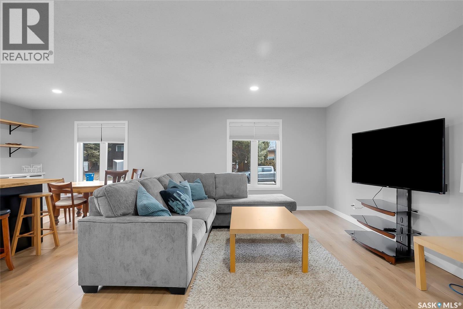 62 Roborecki Terrace, Saskatoon, Saskatchewan  S7K 5L3 - Photo 5 - SK033599