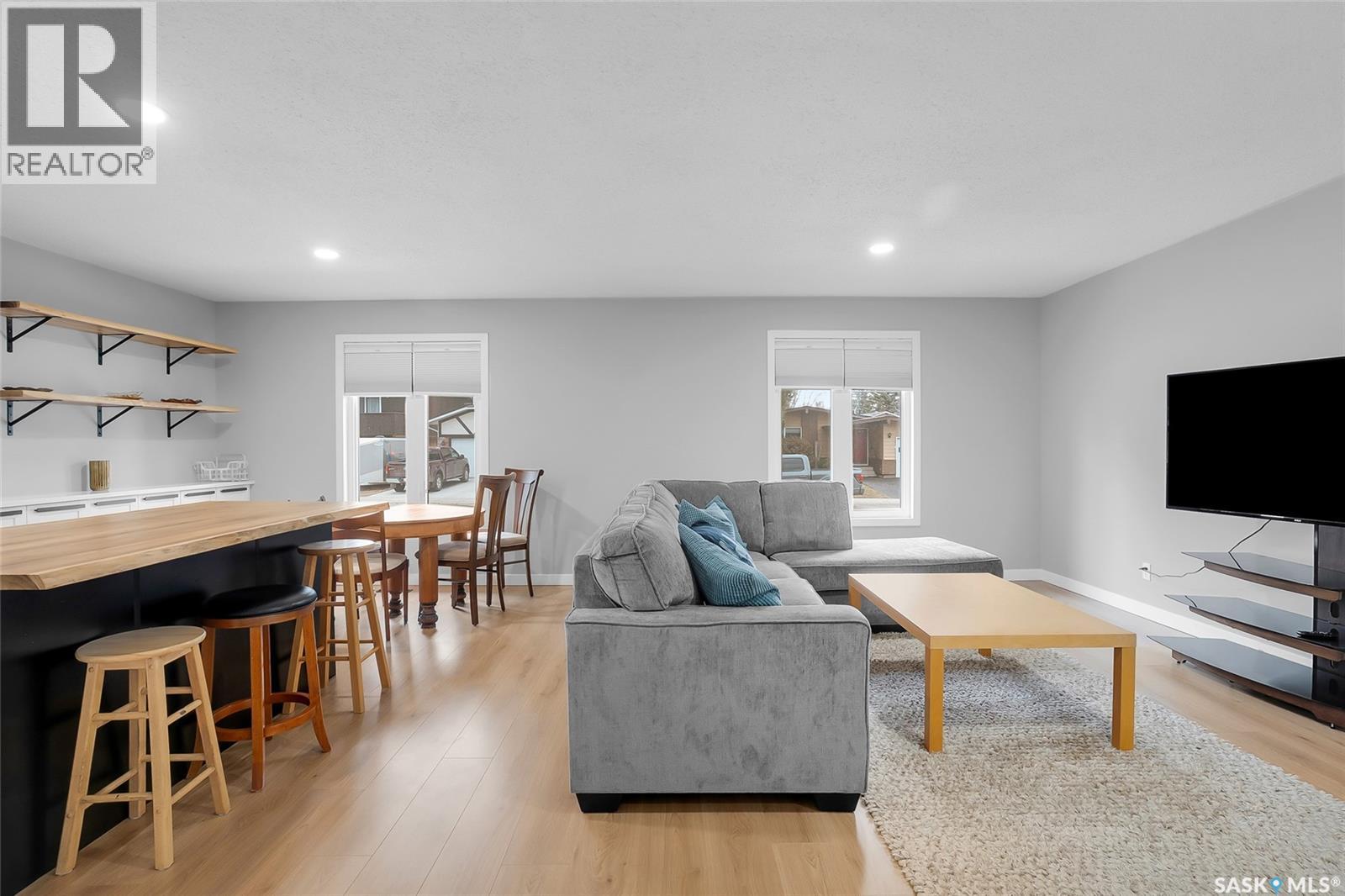 62 Roborecki Terrace, Saskatoon, Saskatchewan  S7K 5L3 - Photo 7 - SK033599