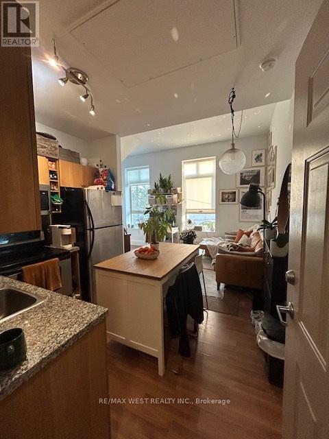 2 - 108 Dovercourt Road, Toronto, Ontario  M6J 1H8 - Photo 3 - C13036644