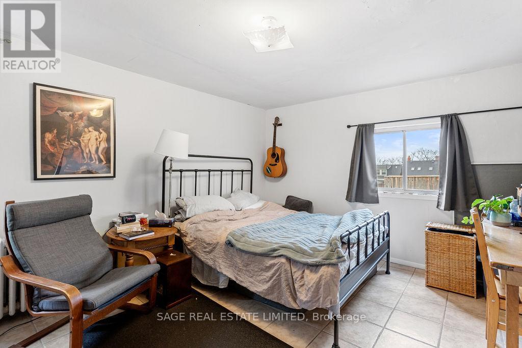 276 Crawford Street, Toronto, Ontario  M6J 2V8 - Photo 17 - C13036768