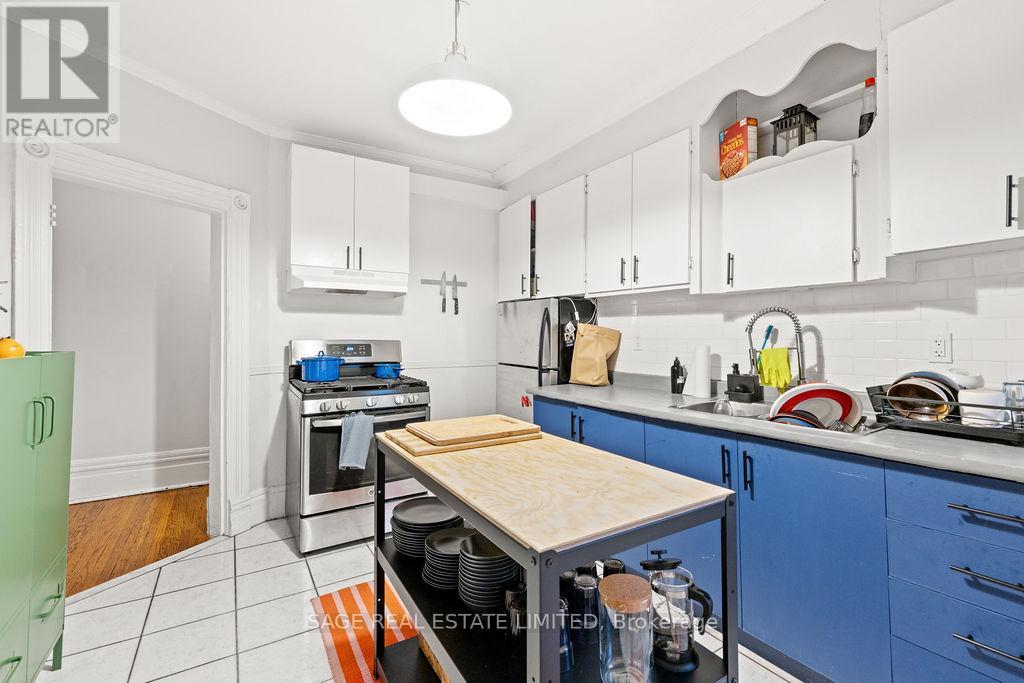 278 Crawford Street, Toronto, Ontario  M6J 2V8 - Photo 13 - C13036774