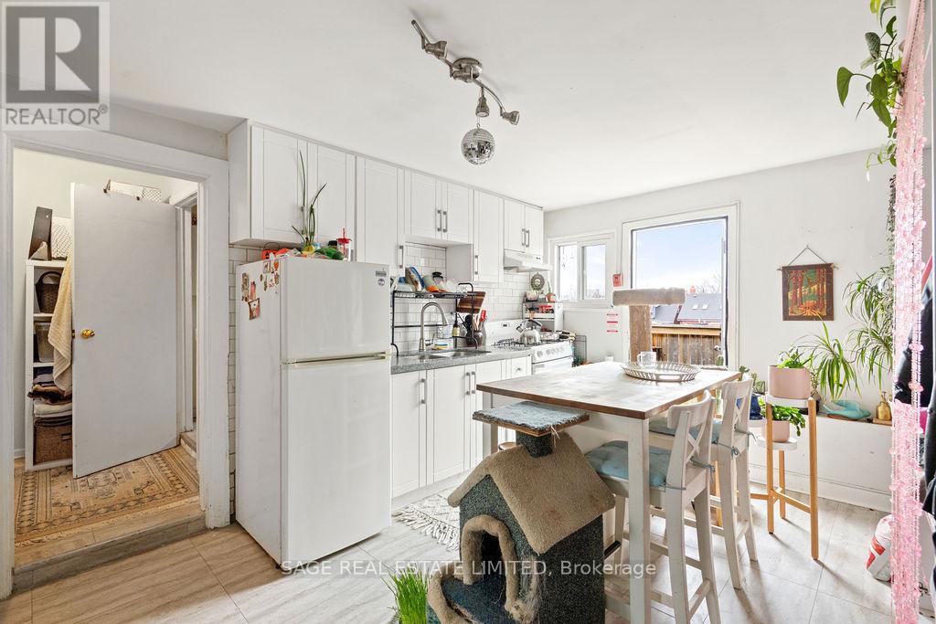 278 Crawford Street, Toronto, Ontario  M6J 2V8 - Photo 21 - C13036774