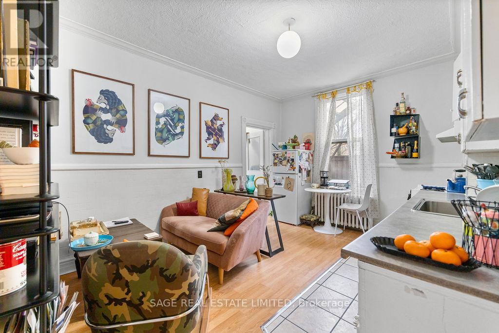 278 Crawford Street, Toronto, Ontario  M6J 2V8 - Photo 32 - C13036774