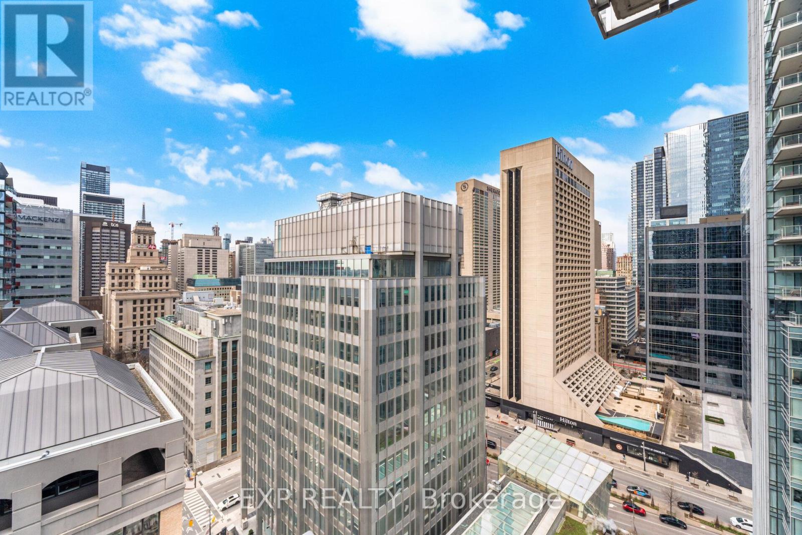 1907 - 126 Simcoe Street, Toronto, Ontario  M5H 4E6 - Photo 33 - C13036792