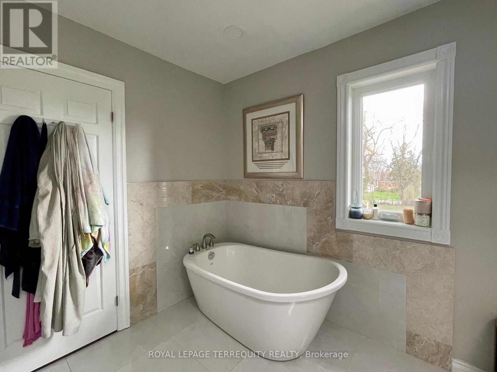 435 Drewry Avenue, Toronto, Ontario  M2R 2K6 - Photo 21 - C13036834