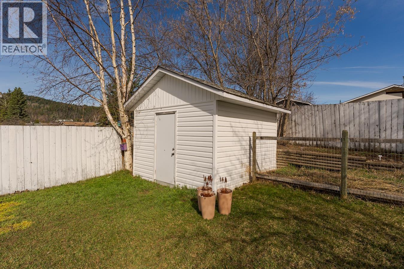 1212 Genevieve Crescent, Prince George, British Columbia  V2M 4K4 - Photo 33 - R3115055