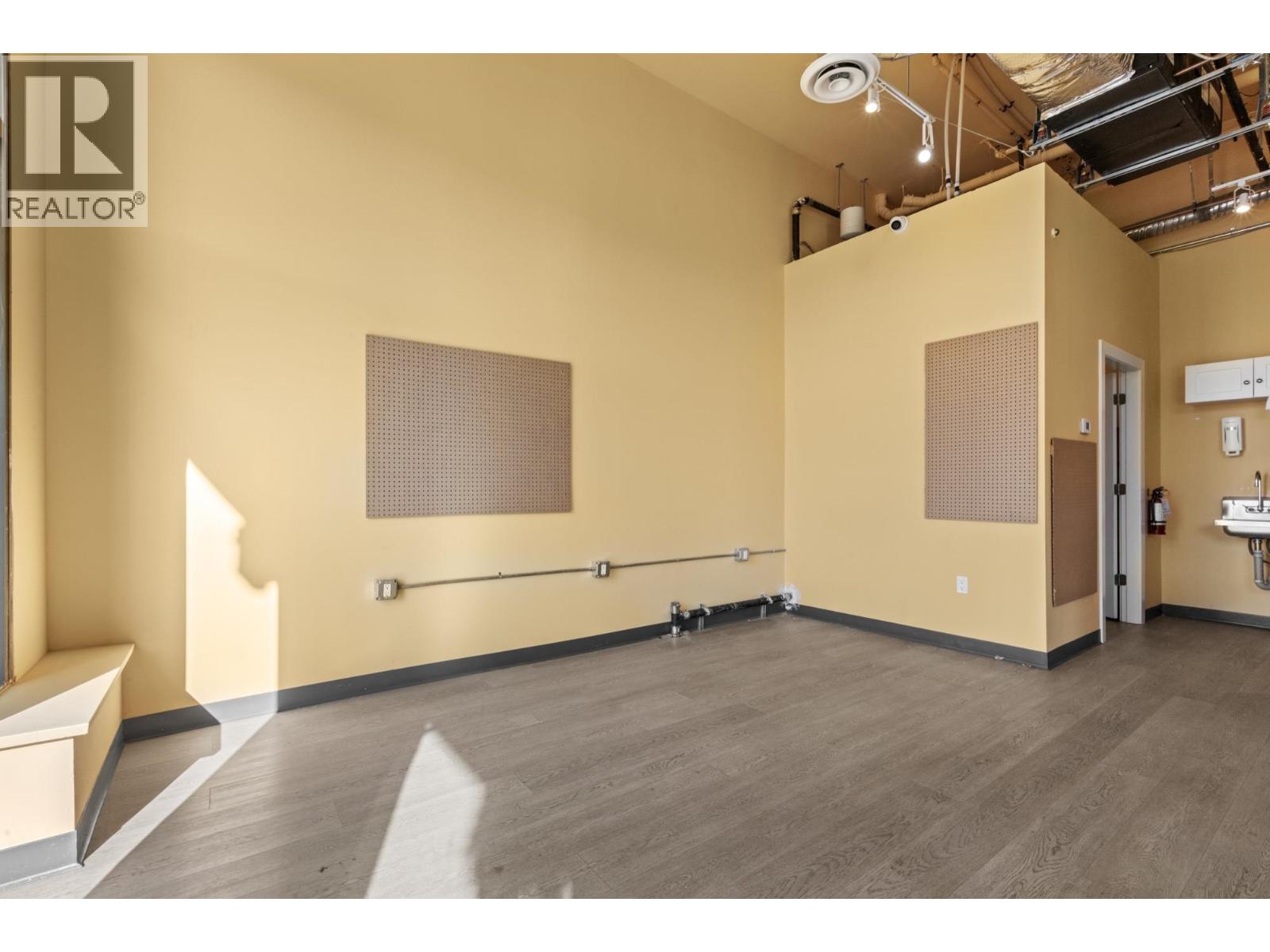 5337 Lane Street, Burnaby, British Columbia  V5H 0H2 - Photo 19 - C8078155