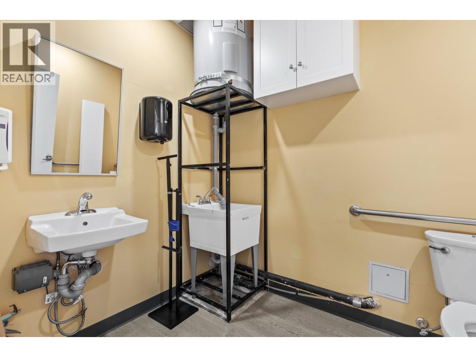 5337 Lane Street, Burnaby, British Columbia  V5H 0H2 - Photo 14 - C8078155