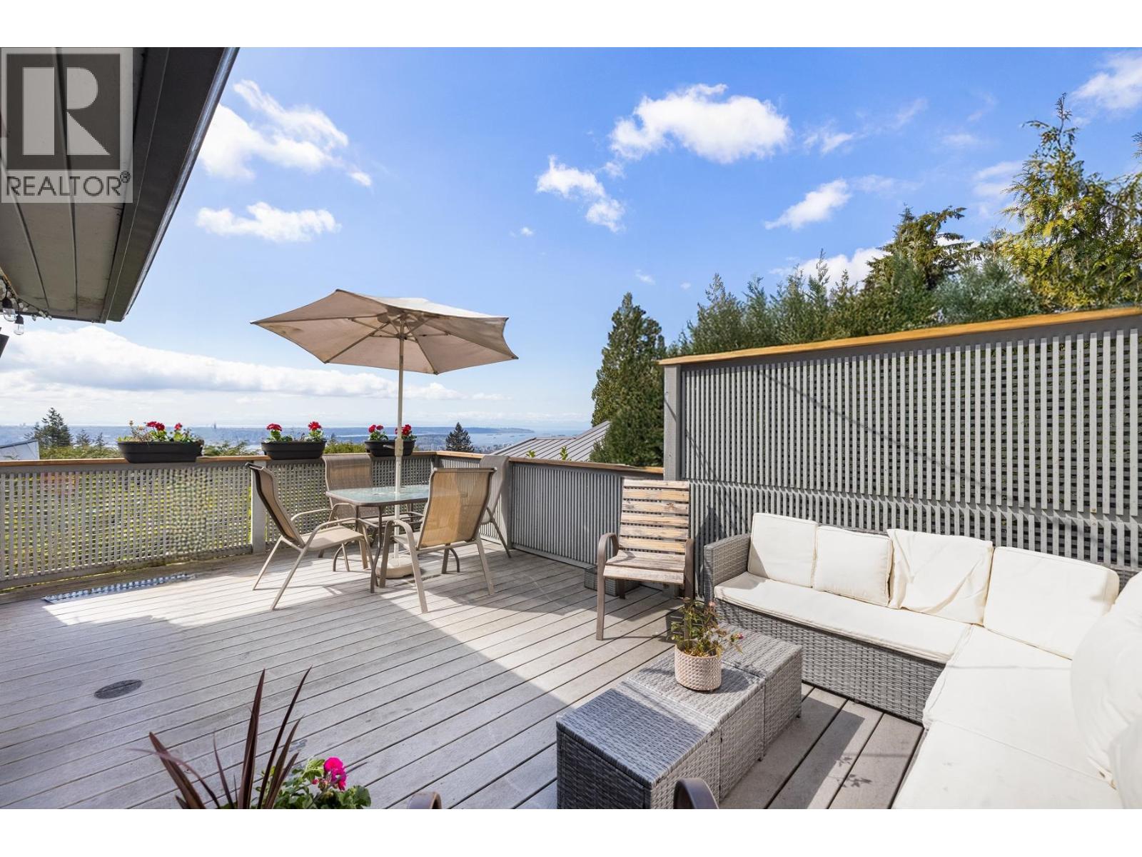 403 Newdale Court, North Vancouver, British Columbia  V7N 3H3 - Photo 21 - R3114652