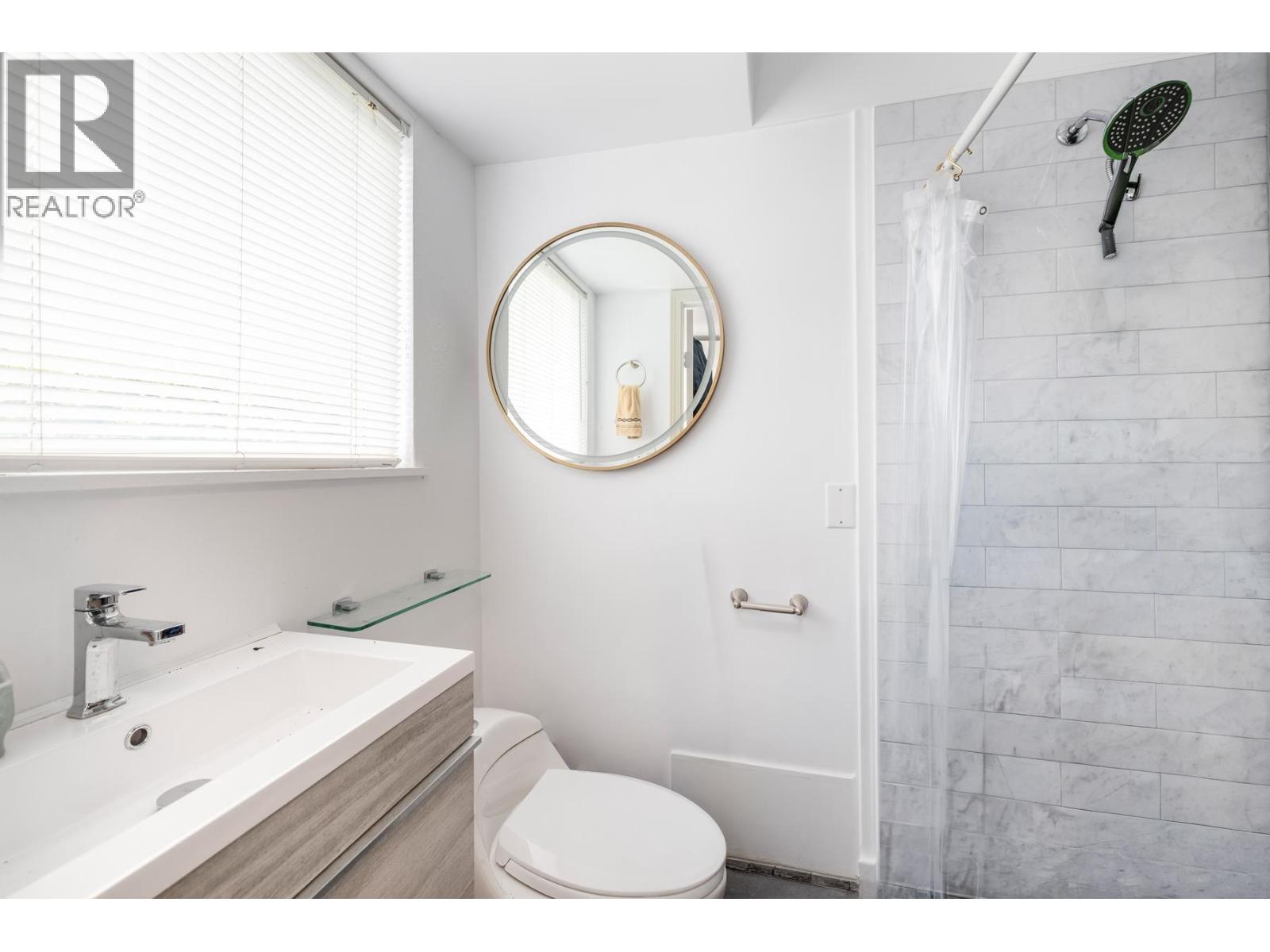 403 Newdale Court, North Vancouver, British Columbia  V7N 3H3 - Photo 28 - R3114652